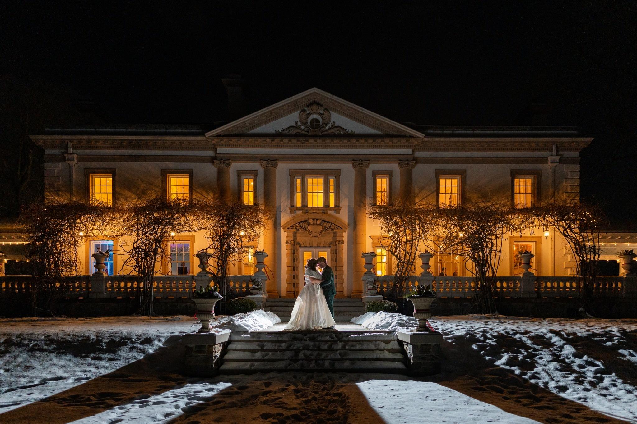 A Winter Wedding at the Liriodendron Mansion