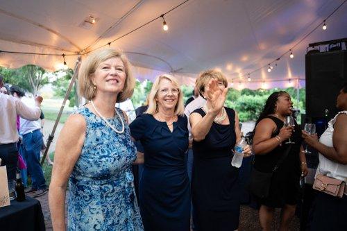 mobile - carousel-hero-element image-17